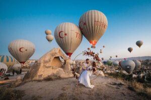 2 Day Cappadocia Tour From Istanbul With Optional BALLOON Flight - Day 1 in North Cappadocia: viewpoints, Zelve, and fairy chimneys
