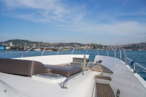 2 Hours Luxury Private Yacht Cruise on the Bosphorus - The Bosphorus view: two continents, one 2-hour route