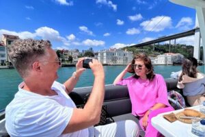 Bosphorus Yacht Cruise with Stopover on the Asian Side - (Morning or Afternoon) - Sunset Bosphorus yacht: comfort, warmth, and the little extras