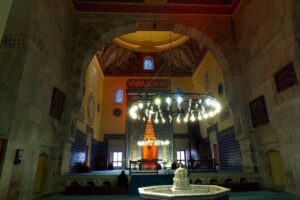 Bursa Full-Day Tour From Istanbul With Cable Car - Leaving Istanbul: pickup, traffic, and the ferry that breaks the day