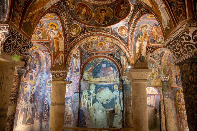 Cappadocia Fairy Chimneys Horseback Riding Tour - Sword Valley in the first hour: your gentle introduction to Cappadocia