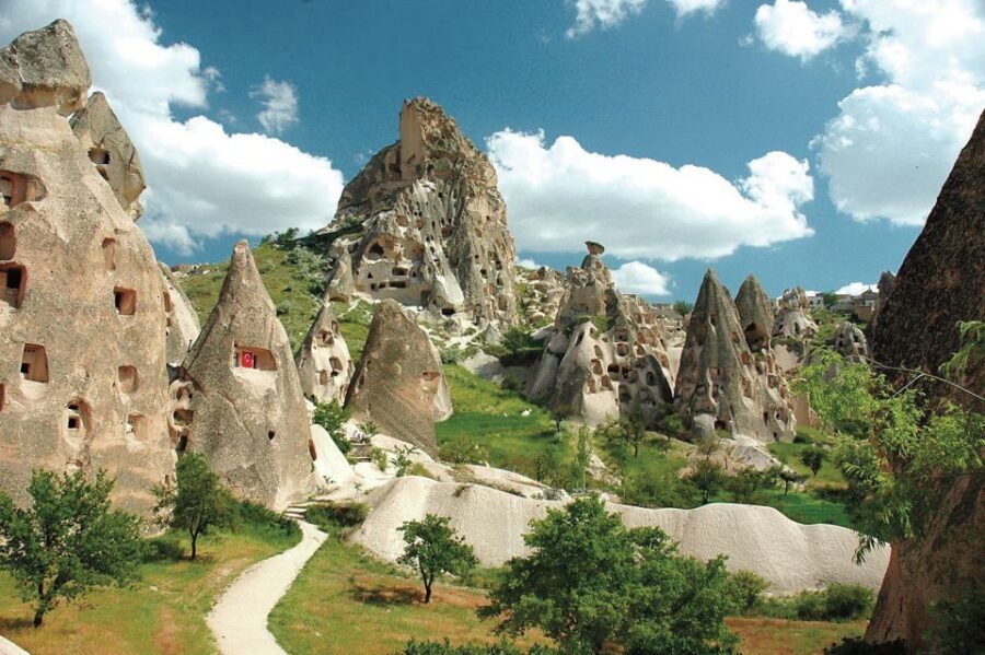Cappadocia: Guided Green Tour Incl. Lunch and Entry Tickets - Pigeon Valley and the Final Göreme Feel