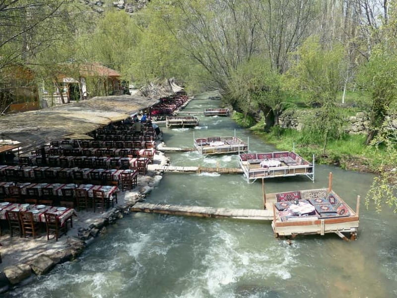 Cappadocia: Guided Green Tour with Lunch and Tickets - Gemstone store and coffee with pistachio: shopping that can teach