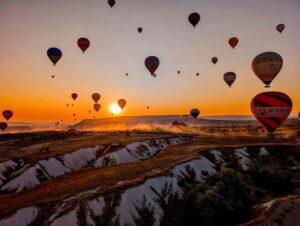 Cappadocia: Sunrise Hot-Air Balloon Flight - Hotel Pickup and the Early-Morning Minibus Run