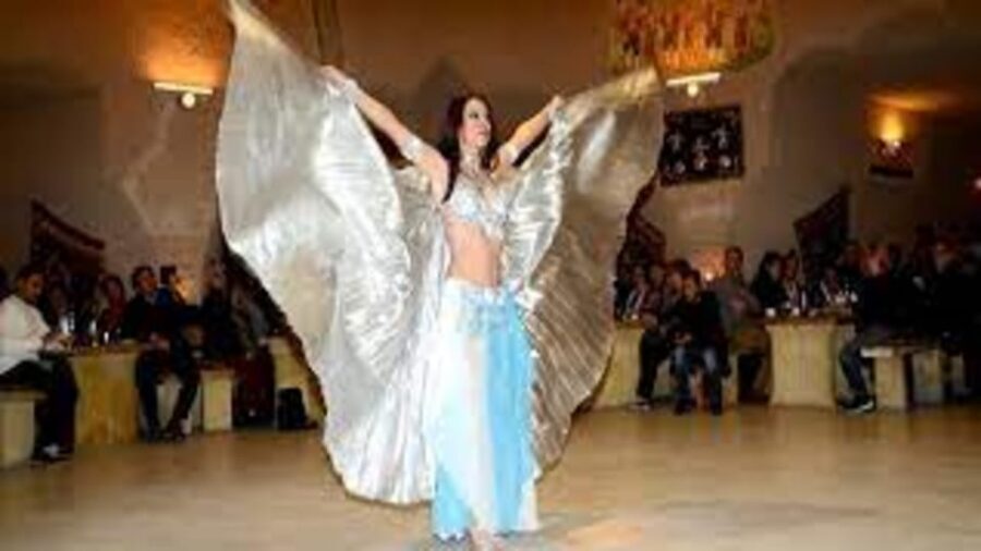 Cappadocia: Turkish Culture Dinner Show & Optional Transfer - Dinner, Snacks, and Unlimited Drinks: What the Night Feels Like