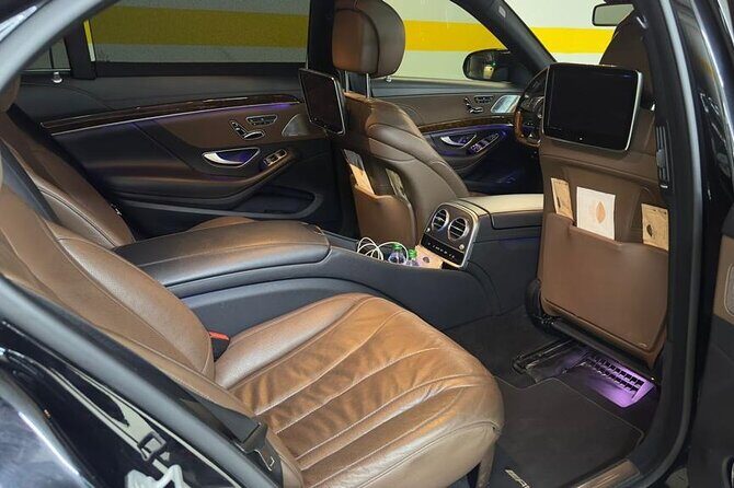 First Class Business Sedan Airport Transfer Services in Istanbul - WhatsApp coordination and your mobile ticket: the pre-arrival part that actually matters