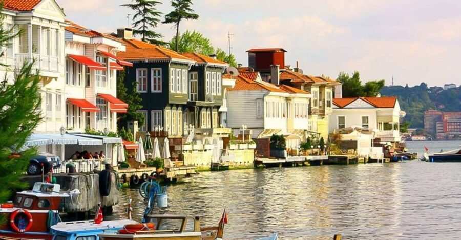 From Istanbul: Full-Day Princes Island Tour with Lunch - Kınalıada: a photo stop that sets the tone