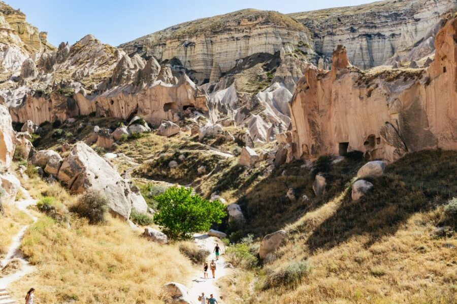 Full-Day Cappadocia Red Plus Tour - Esentepe Viewpoint and Uchisar Castle: Fast Big Photos