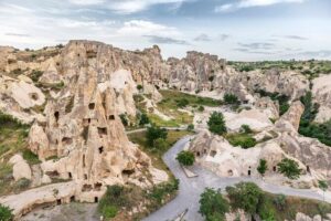 Full-Day Private Tour of Cappadocia's Highlights (Car&Guide ) - Morning viewpoints: Göreme panorama and Uchisar Castle