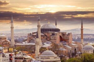 Hagia Sophia, Blue Mosque & Basilica Cistern tour - Meeting Point at Pudding Shop Lale Restaurant and How the Route Fits Together