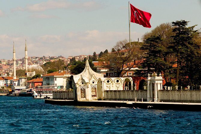 Half-Day Bosphorus Cruise to Black Sea from Istanbul with Lunch - Pickup, Timing, and Where Things Can Get Messy