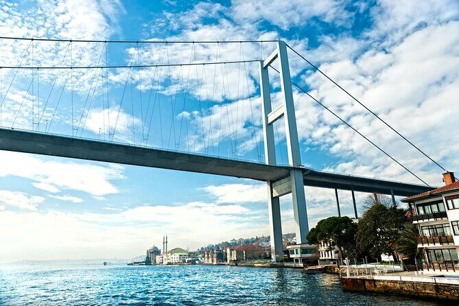 Istanbul Afternoon Bosphorus Cruise with Asian Side Stop - From hotel pickup to Kasımpaşa port: starting smoothly