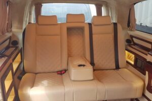 Istanbul Airport Transfer - Round Trip - Free waiting time: the real value after delays and customs