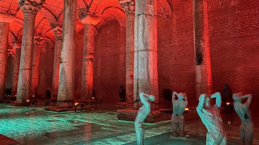 Istanbul: Basilica Cistern Fast-Track Entry and Audio Guide - Inside the cistern: columns, water reflections, and the Medusa heads