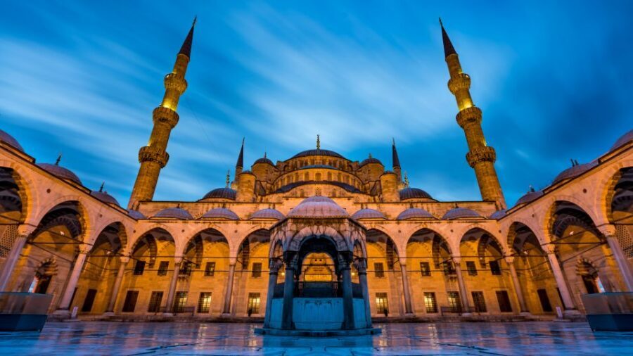 Istanbul: Best of the City Private Full-Day Walking Tour - Topkapi Palace (2 hours): Ottoman power in real rooms
