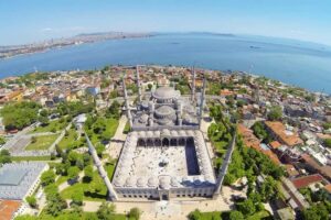 Istanbul: Blue Mosque and Hagia Sophia Tour w/Entry Tickets - Priority Entry to Two Icons: What It Buys You for $37
