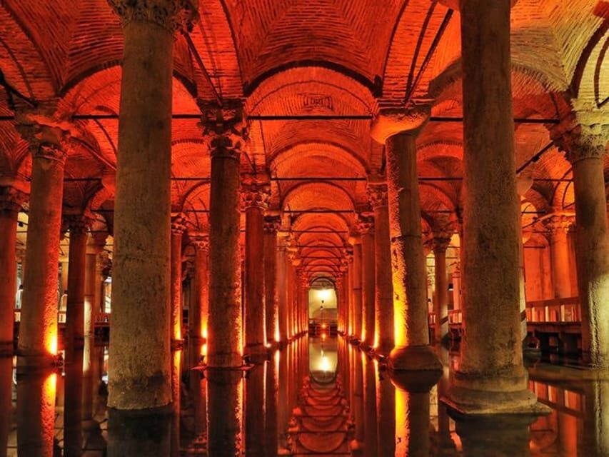 Istanbul: Blue Mosque, Basilica Cistern, & Hagia Sophia Tour - Hagia Sophia: the iconic interior, plus an extra €30 reality check