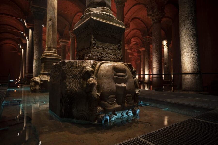 Istanbul: Blue Mosque, Hagia Sophia, & Basilica Cistern Tour - Timing, security lines, and staying comfortable in crowds
