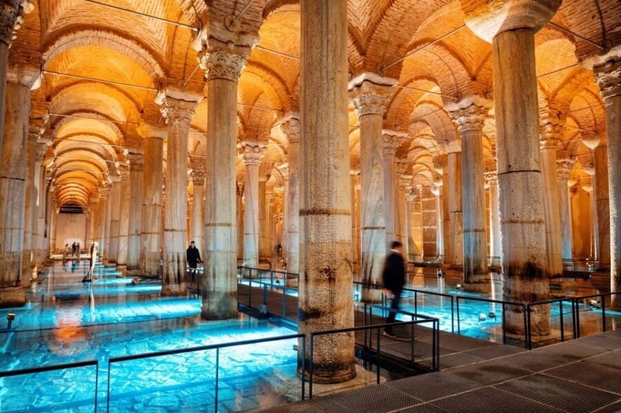 Istanbul: Blue Mosque, Hagia Sophia, & Basilica Cistern Tour - Price and value: why $58 can make sense here