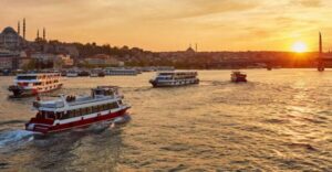 Istanbul: Bosphorus And Golden Horn Morning or Sunset Cruise - Morning light vs sunset glow: which timing fits your style