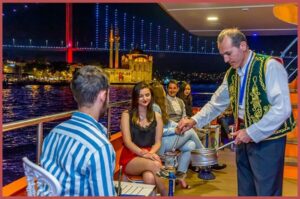 Istanbul: Bosphorus Night Dinner Cruise with Private Table - Dinner at a Private Table: What You Actually Get to Eat