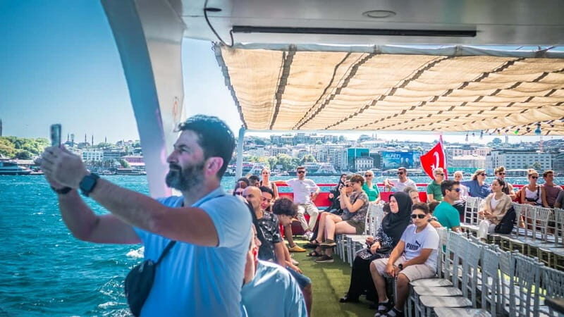 Istanbul: Bosphorus Sightseeing Cruise Tour with Audio Guide - Who this Bosphorus cruise fits best