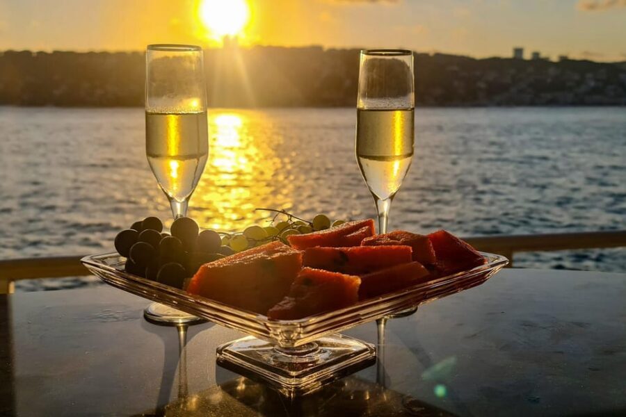 Istanbul: Bosphorus Sunset Cruise with Drinks & Snack - Weather reality check: plan for wind, then use the boat’s comfort