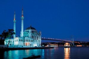 Istanbul by Night: Turkish Dinner and Show - The Four-Course Turkish Dinner: Portion, Style, and Real Expectations