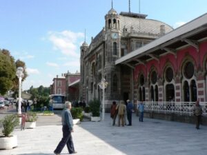 Istanbul: City Highlights Group Tour with Hagia Sophia Entry - Meet-up at Sultanahmet: German Fountain, tram hints, and what to look for