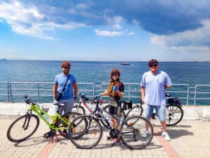 Istanbul: Eurasia Bike & Boat Half-Day Tour - Getting started in Balat and warming up fast