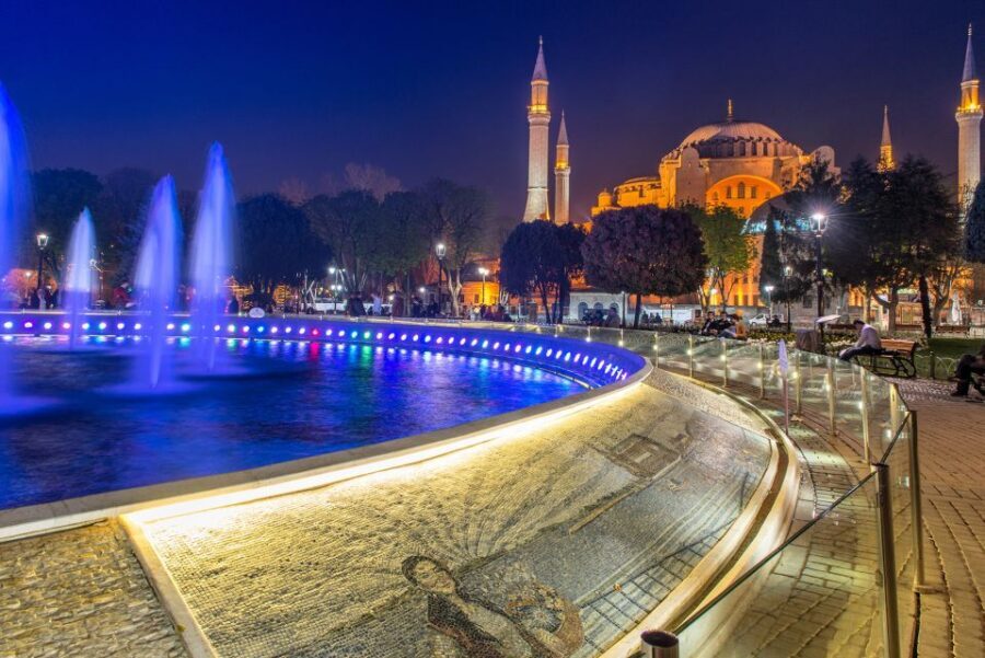 Istanbul: Full-Day Highlights Tour with Guide and Lunch - Hippodrome stops: the Obelisk, Serpentine Column, and the German Fountain story