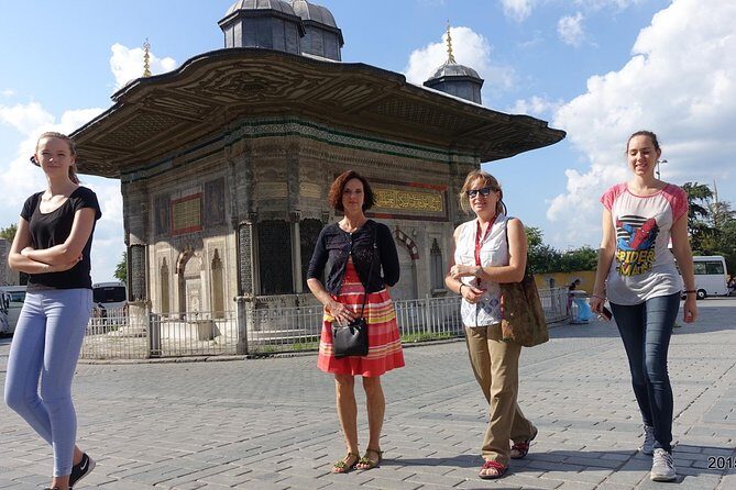 Istanbul Guided Tour Hagia Sophia, Topkapi, Cistern with Tickets - Stop 1: Basilica Cistern—cool air, wooden walkways, and Medusa