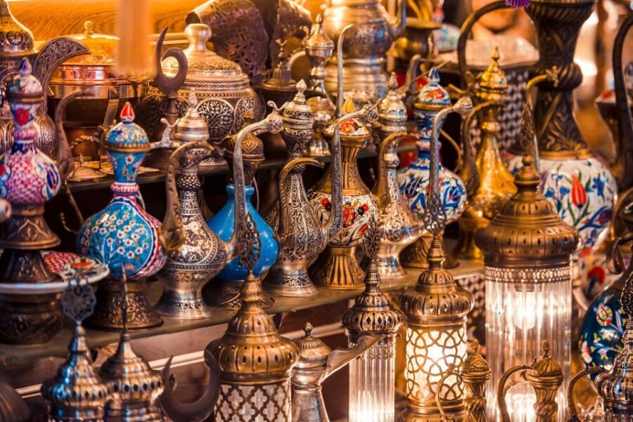 Istanbul: Hagia Sophia, Blue Mosque, and Grand Bazaar Tour - Grand Bazaar: bargain energy, plus what “guided” really means there