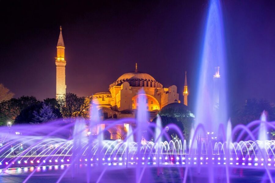Istanbul: Hagia Sophia, Blue Mosque, and Grand Bazaar Tour - Real-world logistics that can make or break your day