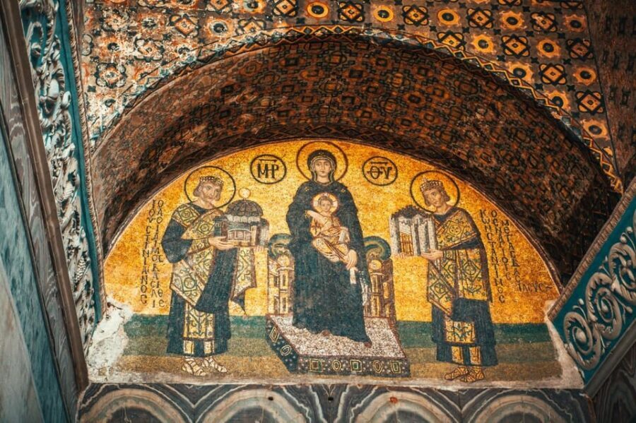 Istanbul: Hagia Sophia Skip-the-Ticket Line & Audio Guide - Dress, security, and photography rules that can trip you up
