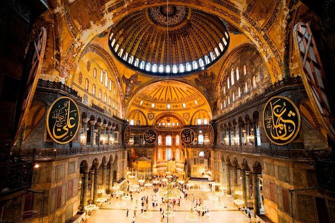 Istanbul Highlights Small-Group Walking Guided Tour - Hagia Sophia planning: optional entry, strict closures