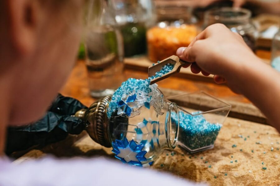 Istanbul:Original Turkish Mosaic Lamp Workshop w/ Snacks - Who This Workshop Suits Best