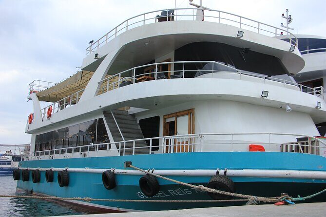 Princes' Islands Cruise with Lunch and Transfer Full-Day Tour - Why this private Princes’ Islands boat feels different