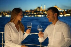 Romantic Night Cruise Live Violinist - Dolmabahçe Palace: the Ottoman waterfront face you can actually read from the water