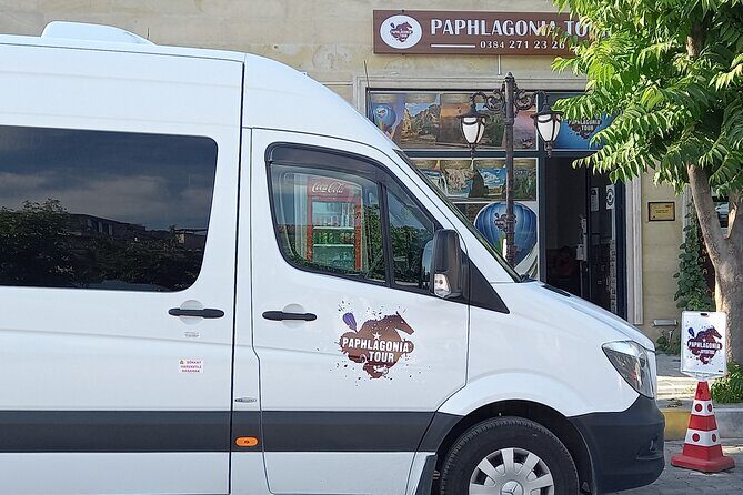 Transfer from Kayseri Airport to Cappadocia Hotels (Small Group) - The Minibus Ride: Comfort, Air-Conditioning, and Real-World Timing